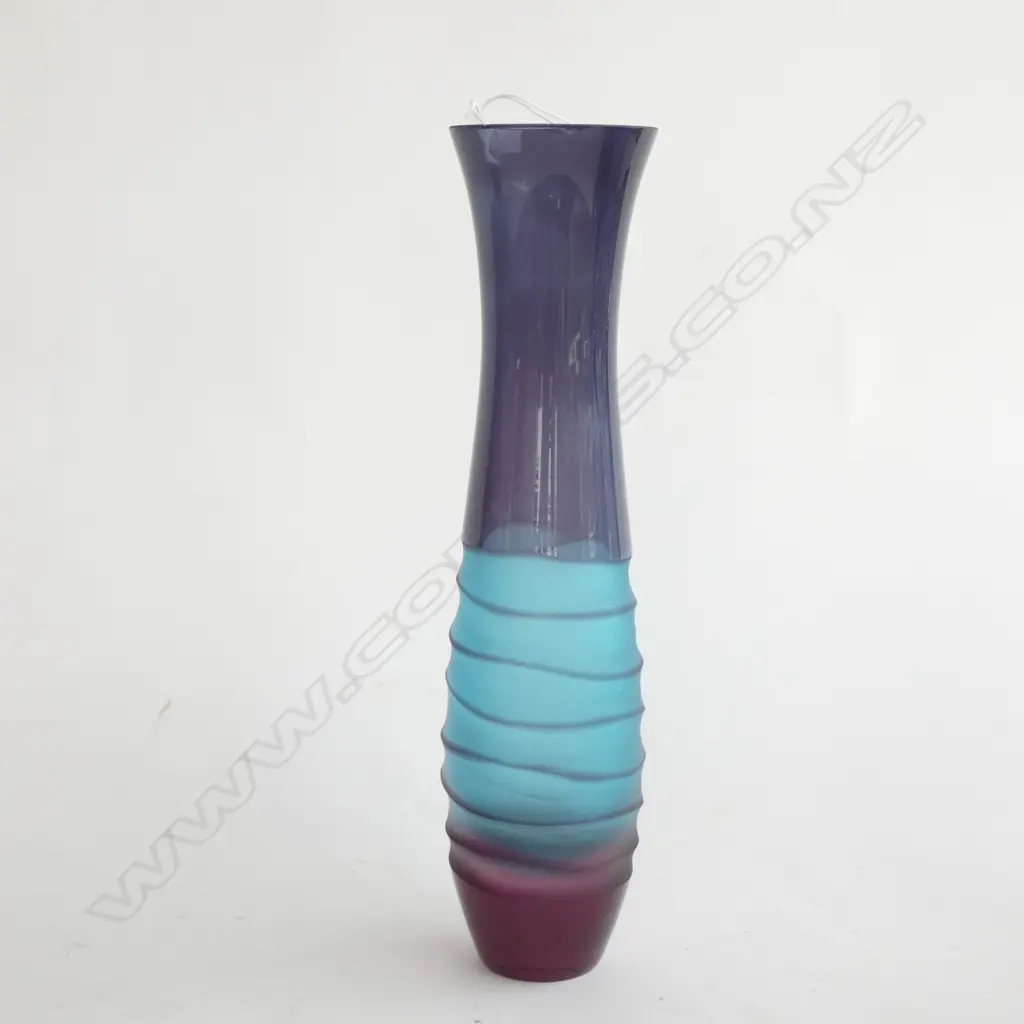 A Villeroy & Boch aubergine/turquoise glass vase Image 1++